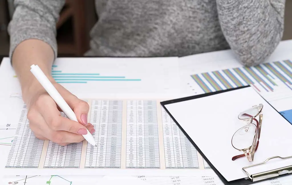 is vantagescore the same as fico