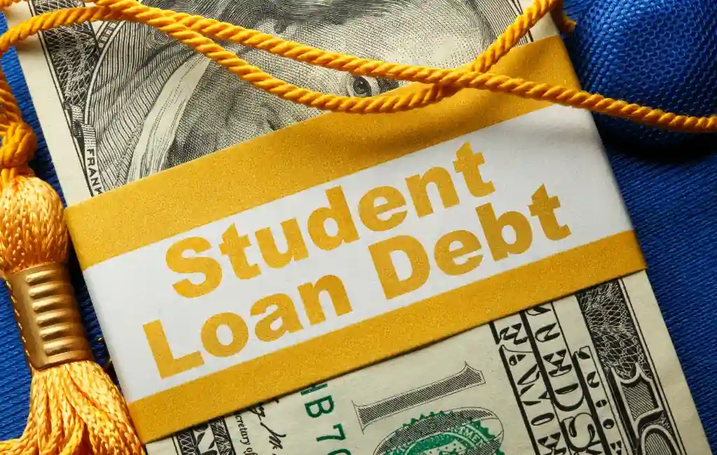 The Benefits and Drawbacks of Student Loans as Unsecured Debt